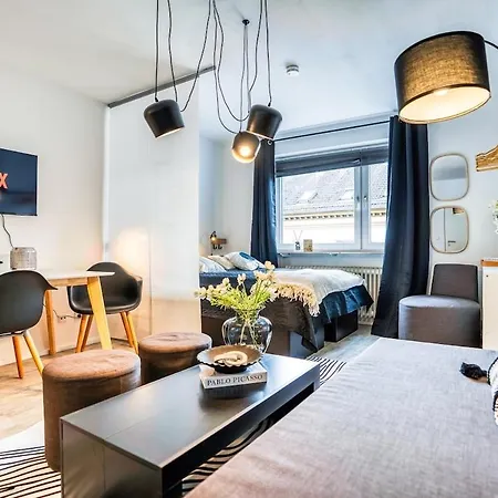 Apartment 1 Bedroom - Zentral - Business - Wifi - Kueche - Netflix - Parkhaus Wiesbaden