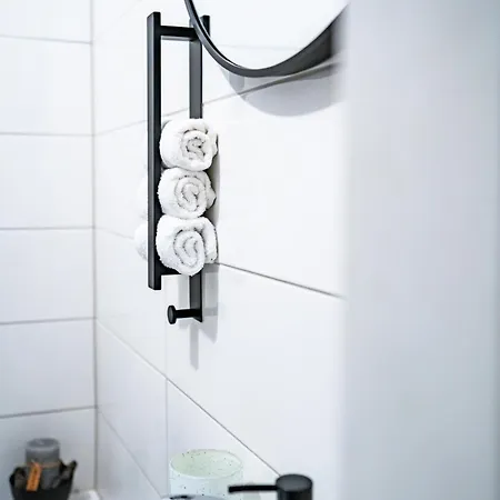 Apartment 1 Br - Zentral - Business - Wifi - Küche - Netflix - Parkhaus