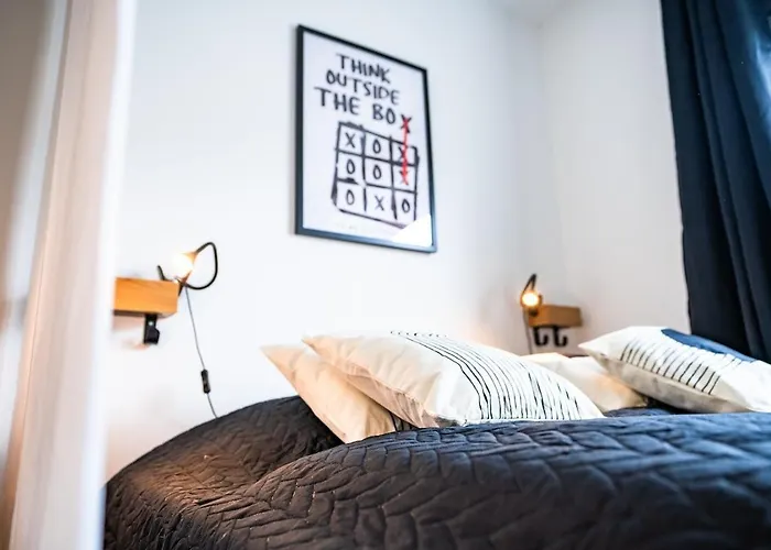 1 Bedroom - Zentral - Business - Wifi - Kueche - Netflix - Parkhaus Apartament *