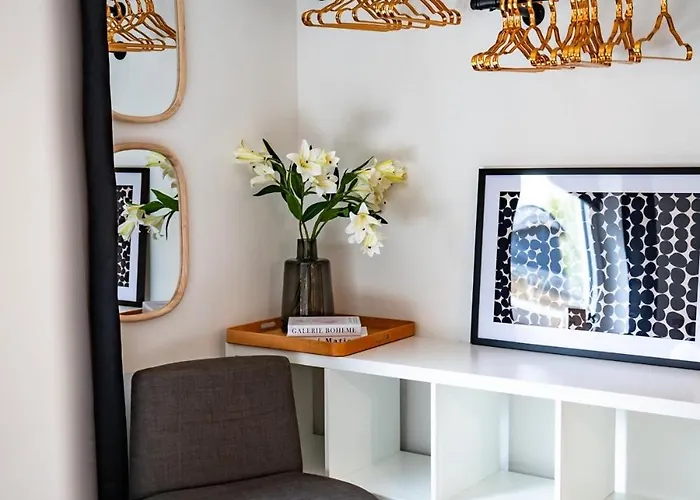 1 Bedroom - Zentral - Business - Wifi - Kueche - Netflix - Parkhaus *